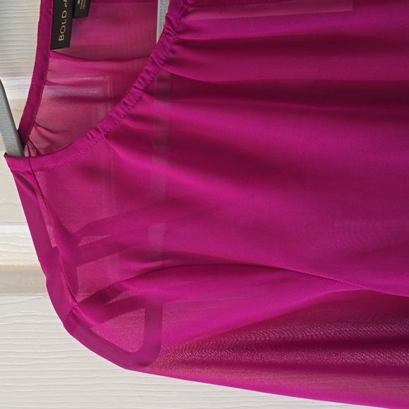 BOLD ELEMENTS BRAND WOMEN'S ROSE COLORED BLOUSE WITH ATTACHED CAMI SIZE SMALL - Picture 4 of 16